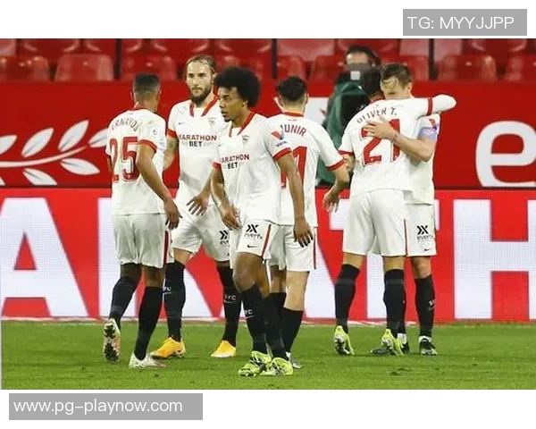 国王杯精彩对决拜仁凭神扑绝杀那不勒斯引发转会热议