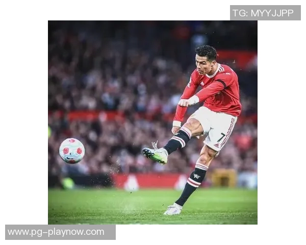 曼联逆袭本菲卡全场沸腾帽子戏法成比赛转折点分析