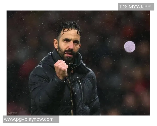 欧冠经典对决利物浦凭神扑力克曼联战术解析与精彩瞬间回顾