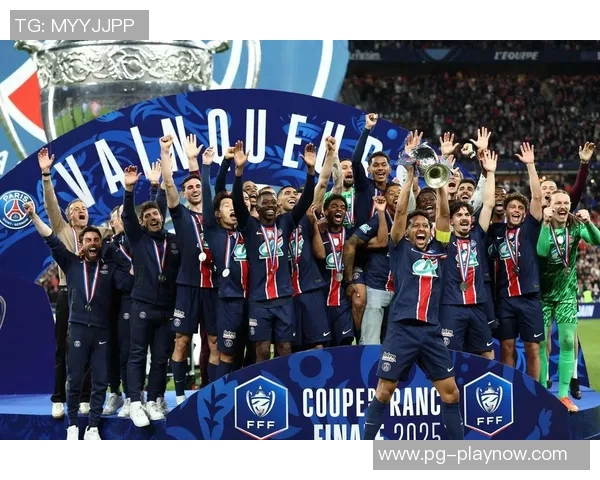 英超激情对决巴黎圣日耳曼大胜巴萨四球横扫全场激情四溢 英超激情对决巴黎圣日耳曼大胜巴萨四球横扫全场激情四溢