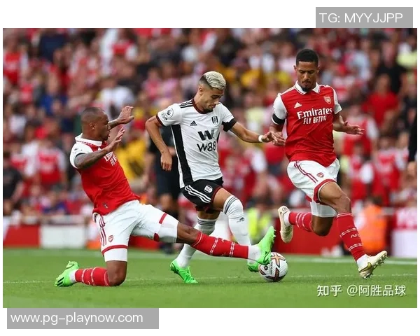 足总杯精彩对决阿森纳与国米战成平局战术分析引发全场热议