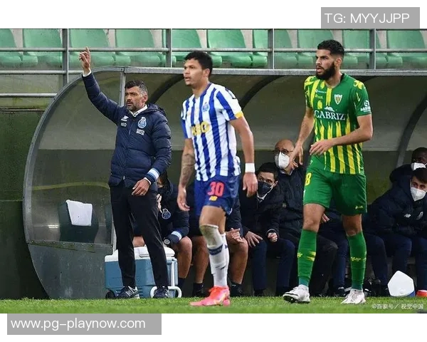 中超激战AC米兰与波尔图互交白卷神扑瞬间震撼全场观众